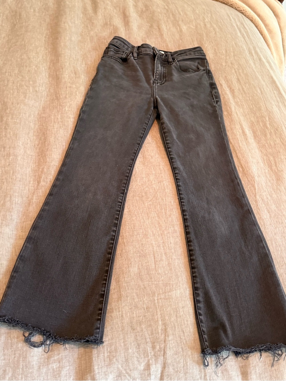 Frame Denim Black Cropped Flare Jeans with Raw Hem